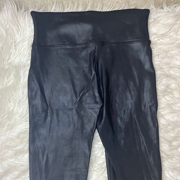 Spanx Faux Leather Leggings - Picture 6 of 8
